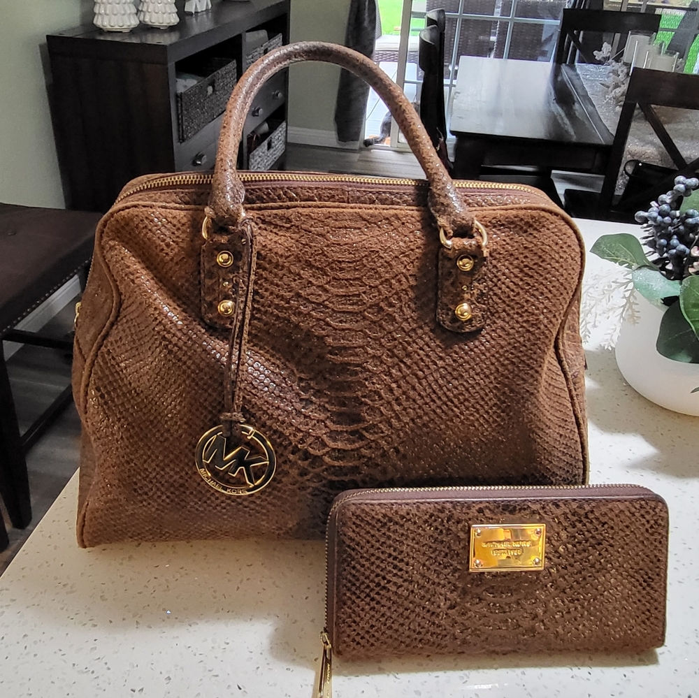 Michael Kors Purse with Wallet